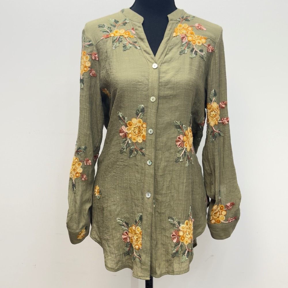 Anthropologie Fig and Flower Embroidered Floral Button Down‎ Top Olive Green S